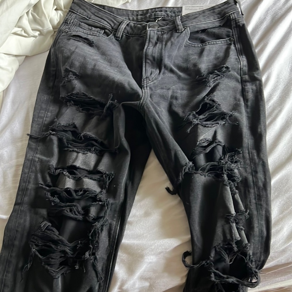 American Eagle Black ripped jeans